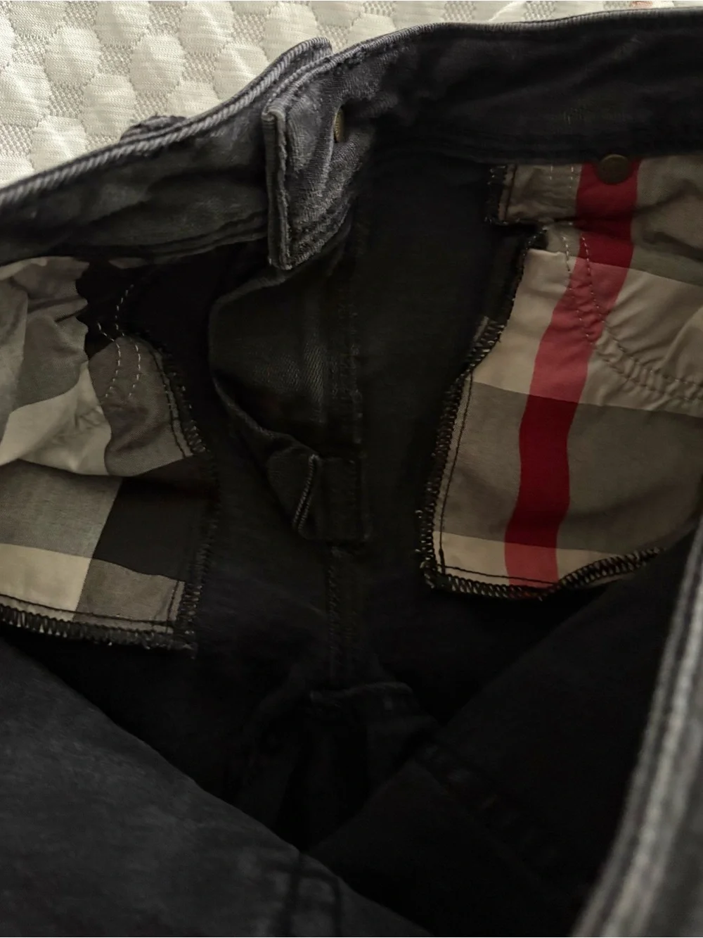 Burberry Brit Kensington Black Skinny Jeans - Picture 4 of 10